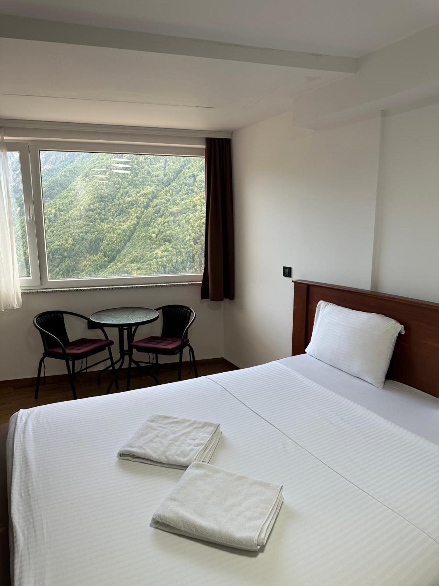 Hotel Panorama Rugove Peje Dış mekan fotoğraf